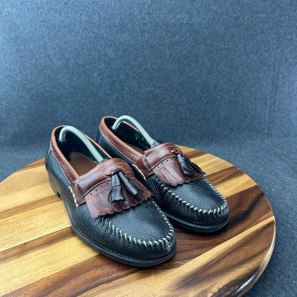GH Bass Weejuns Michael Mens 10.5 Black Brown Leather Kiltie Tasseled Loafers